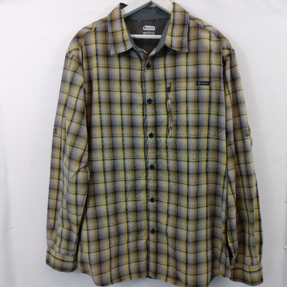 Columbia Titanium Men's Shirt L Gray Yellow Plaid